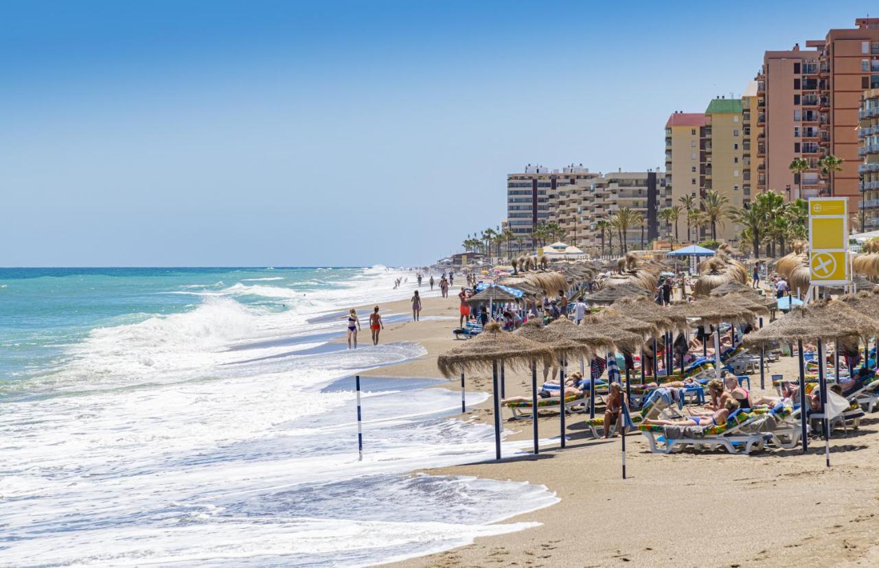 Top Floor Fuengirola Park Apartment With Parking Exteriör bild