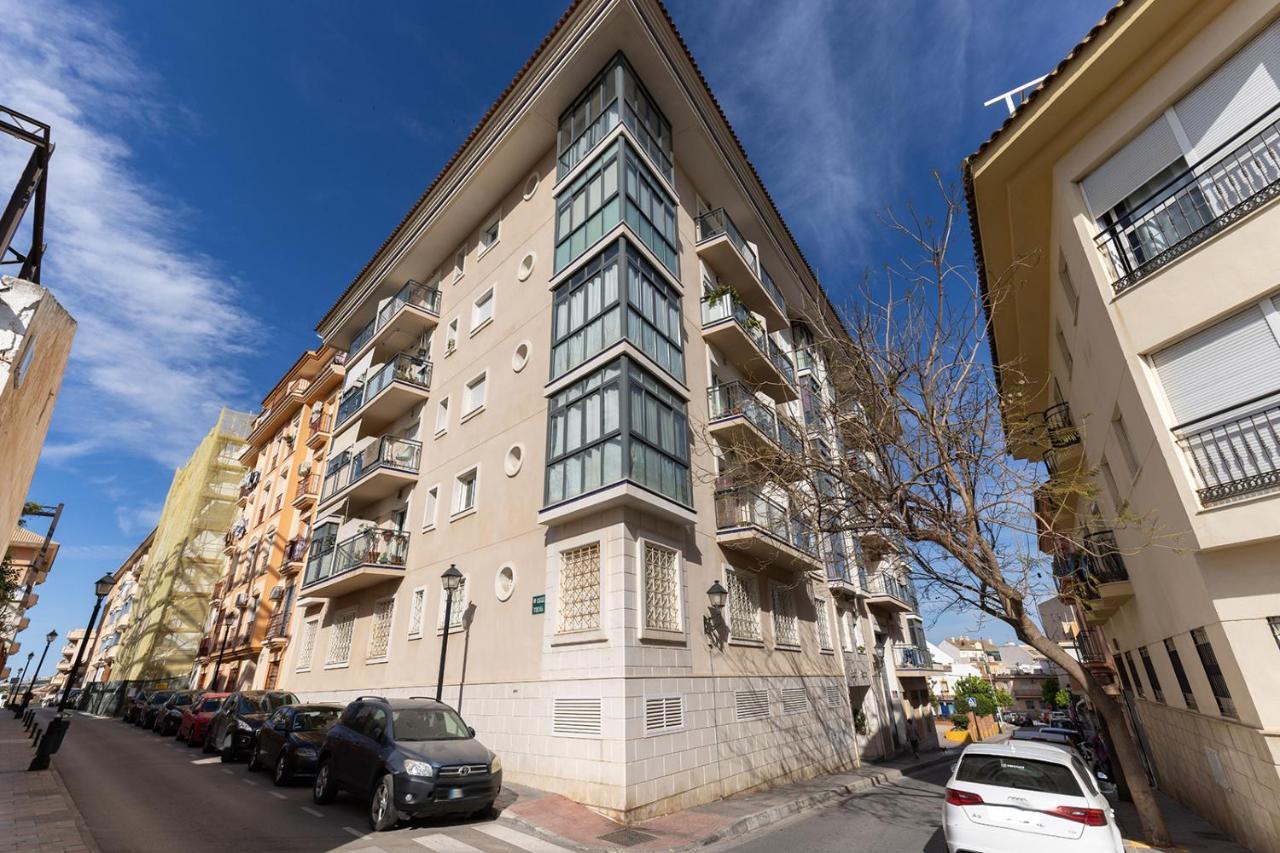 Top Floor Fuengirola Park Apartment With Parking Exteriör bild
