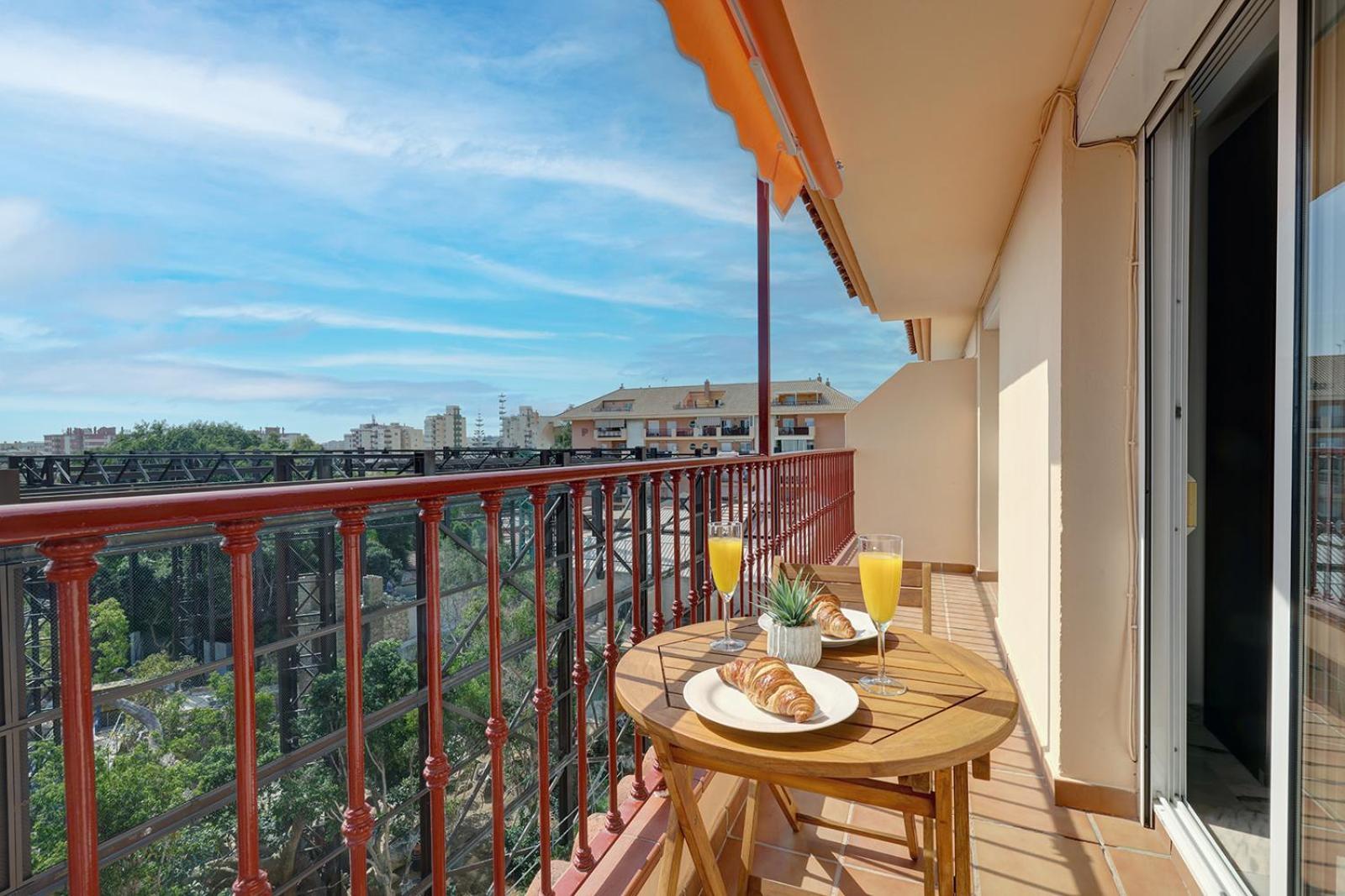 Top Floor Fuengirola Park Apartment With Parking Exteriör bild